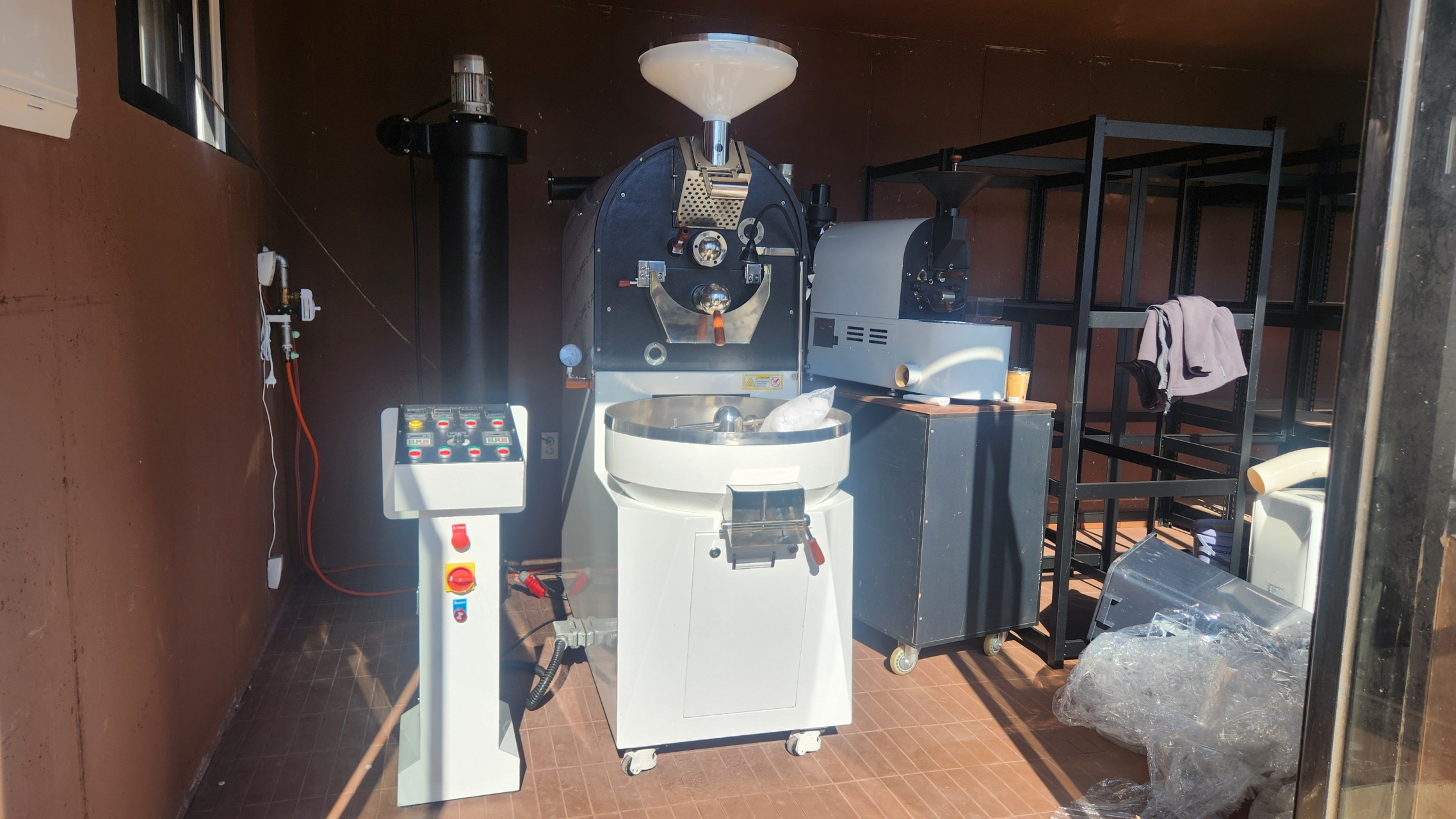 제주 표선 6킬로 로스터기 SOP-06 설치 로스팅 머신 20251209 124545.jpg compressed