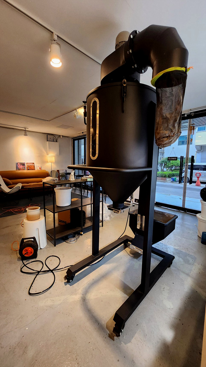 지벤스터 커피로스터기 일산 '로스터리 향초'에 디스토너 추가 설치해 드렸어요. 로스팅 머신 지벤스터0002디스토너